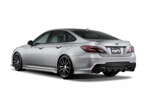 Toyota Crown RS by TOM'S 2019 года 